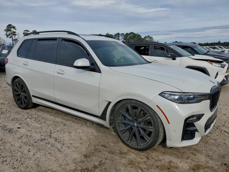 2020 BMW X7