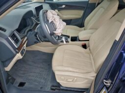 
										2020 Audi Q5 full									