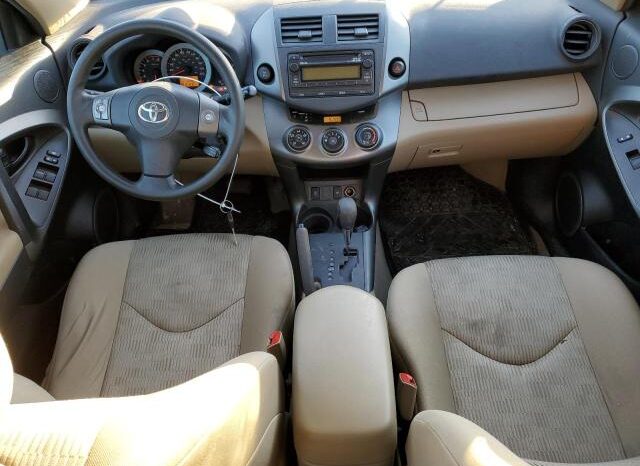
								2012 Toyota Rav4 full									