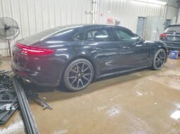 
										2018 Porsche Panamera full									