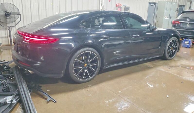 
								2018 Porsche Panamera full									