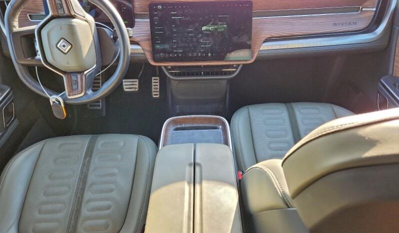 
								2023 Rivian R1s full									