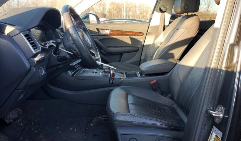
								2018 Audi Q5 full									