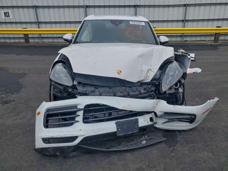 2020 Porsche Cayenne
