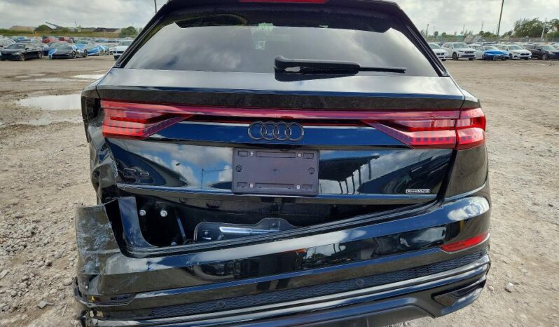 
								2023 Audi Q8 full									
