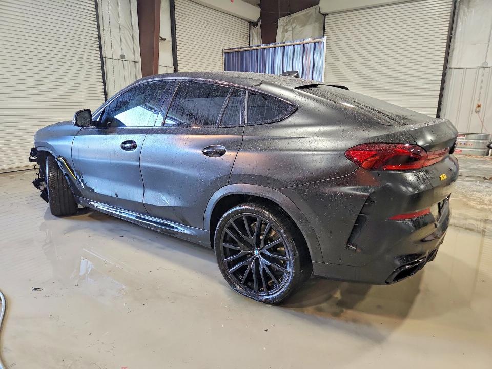 2021 BMW X6