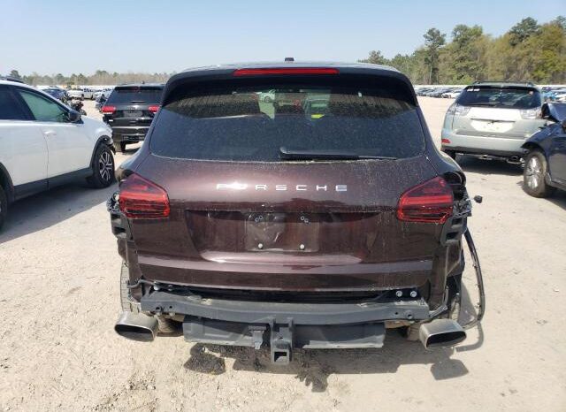 
								2018 Porsche Cayenne full									