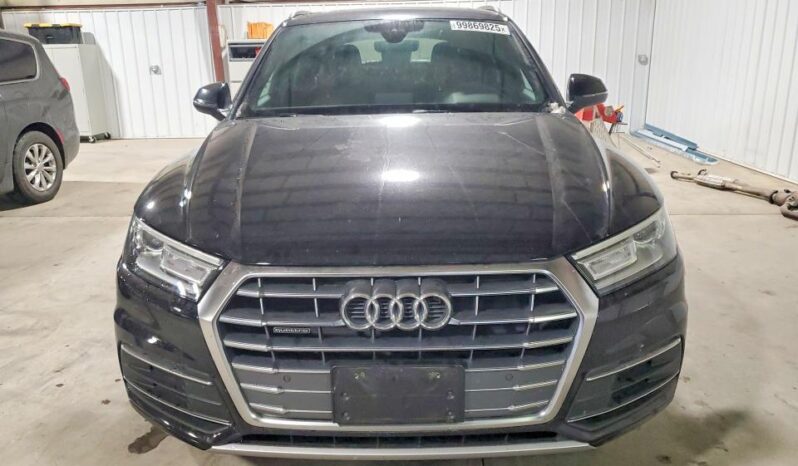 
								2020 Audi Q5 full									