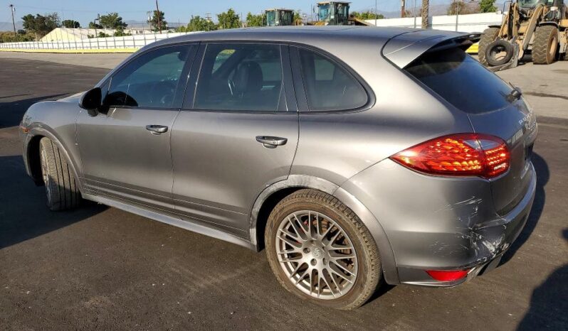 
								2014 Porsche Cayenne full									