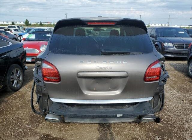 
								2014 Porsche Cayenne full									