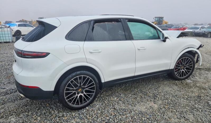 
								2019 Porsche Cayenne full									