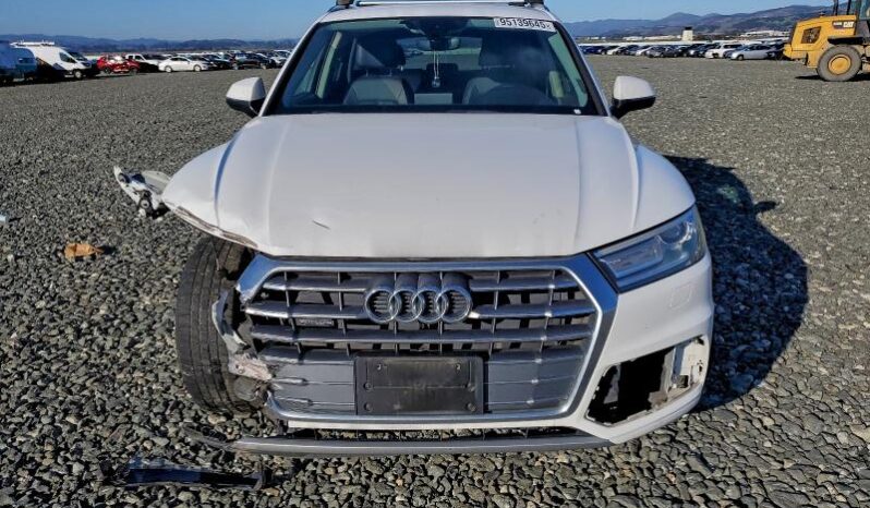 
								2019 Audi Q5 full									