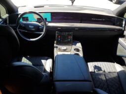 
										2025 Cadillac Escalade full									