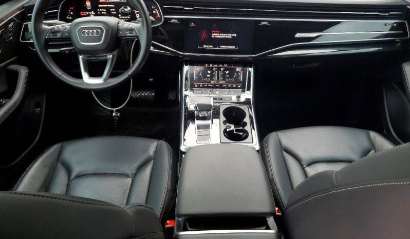 
								2023 Audi Q8 full									