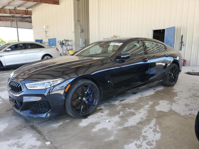 2022 BMW M8