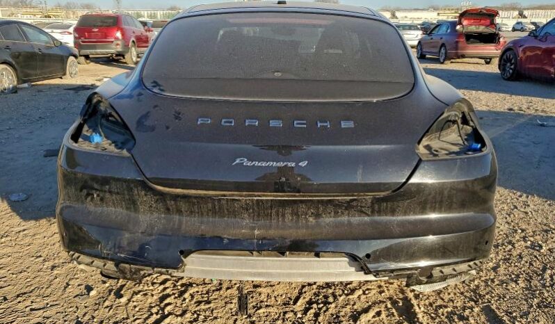 
								2016 Porsche Panamera full									