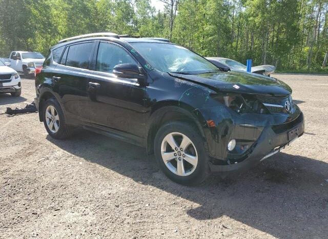 
								2015 Toyota Rav4 full									