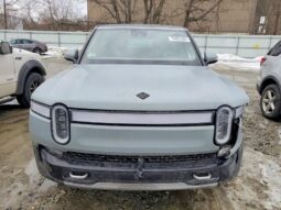 
										2023 Rivian R1s full									