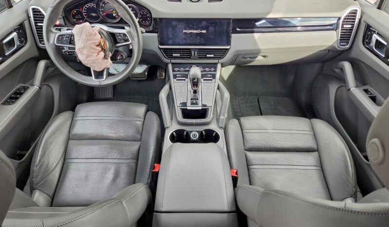 
								2019 Porsche Cayenne full									