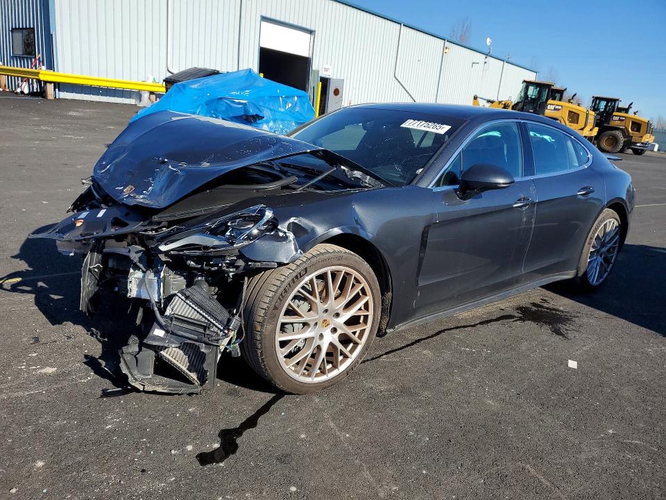2018 Porsche Panamera