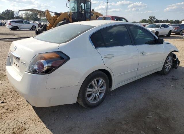 
								2012 Nissan Altima bas full									