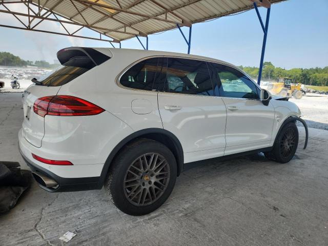 2015 Porsche Cayenne