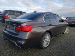 
										2012 BMW 3 series full									