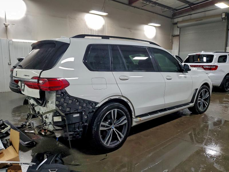 2020 BMW X7