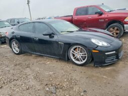 
										2014 Porsche Panamera full									