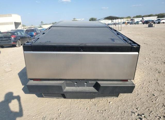 
								2024 Tesla Cybertruck full									