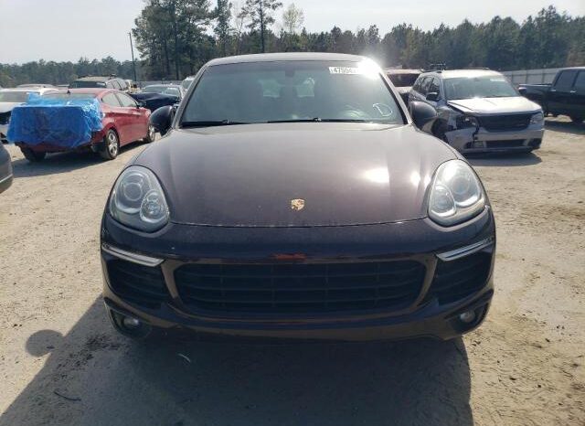 
								2018 Porsche Cayenne full									