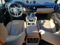 
										2021 Porsche Cayenne full									