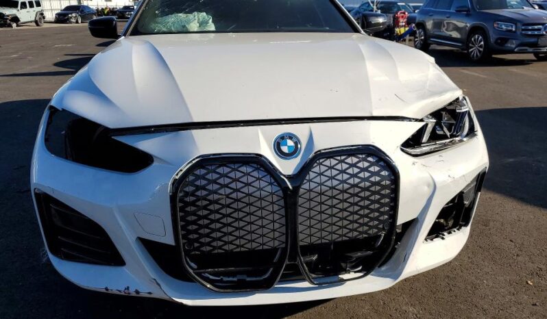 
								2025 BMW I4 full									
