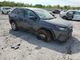 
										2022 Toyota Rav4 full									