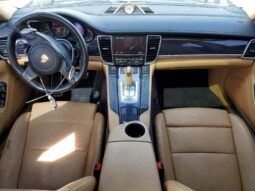 
										2016 Porsche Panamera full									
