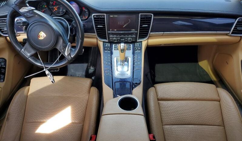 
								2016 Porsche Panamera full									