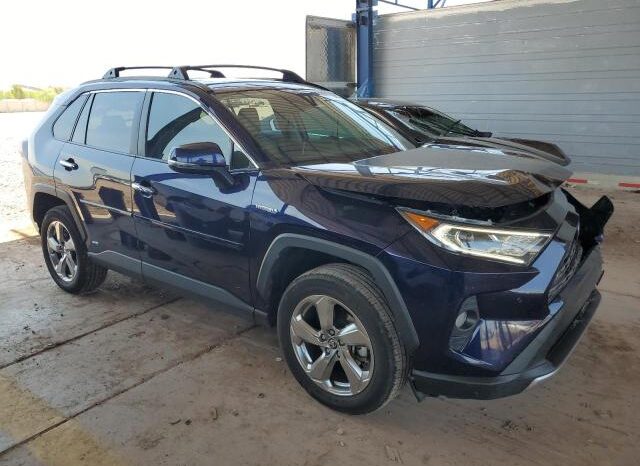 
								2020 Toyota Rav4 full									