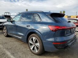 
										2024 Audi Q8 full									
