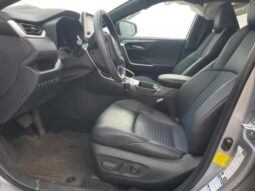 
										2022 Toyota Rav4 full									