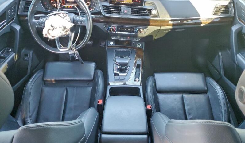 
								2018 Audi Q5 full									