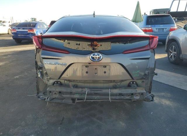 
								2017 Toyota Prius prim full									
