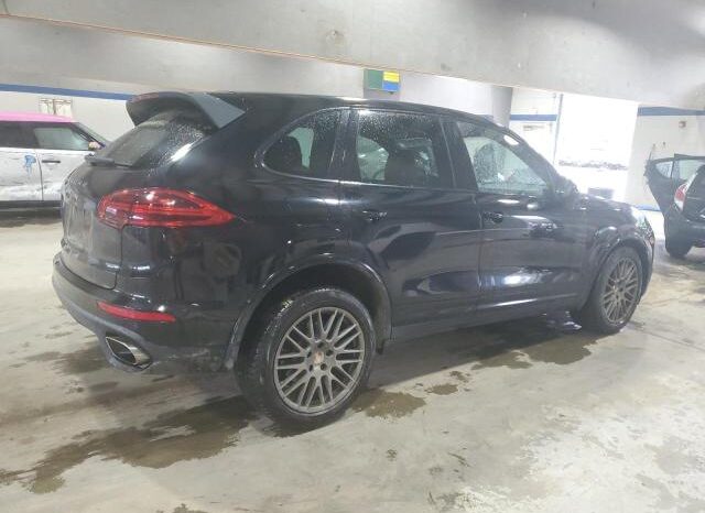 
								2017 Porsche Cayenne full									