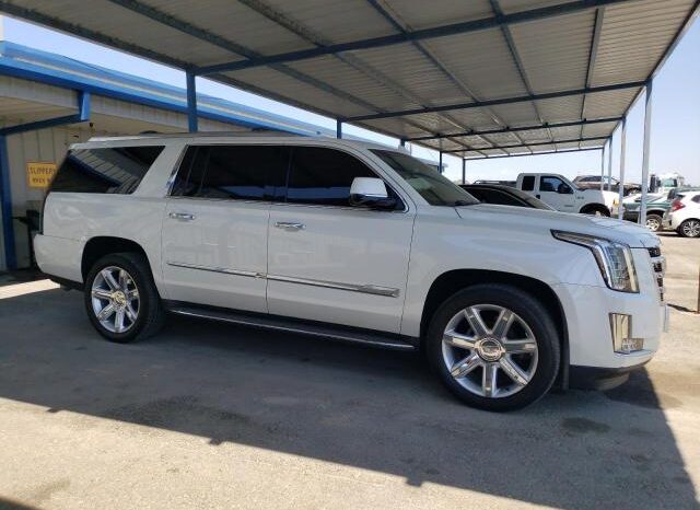 
								2016 Cadillac Escalade full									