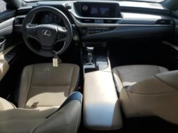 
										2019 Lexus Es 350 full									