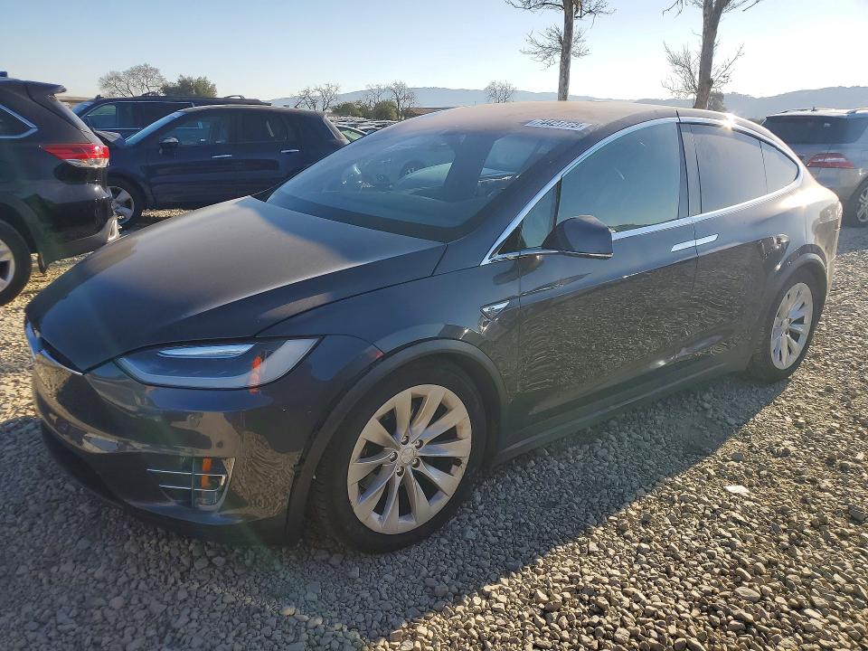2016 Tesla Model x