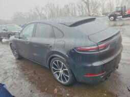 
										2023 Porsche Cayenne full									
