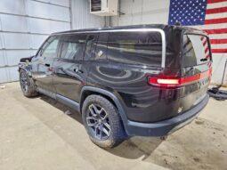 
										2022 Rivian R1s full									
