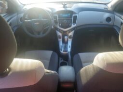 
										2015 Chevrolet Cruze ls full									
