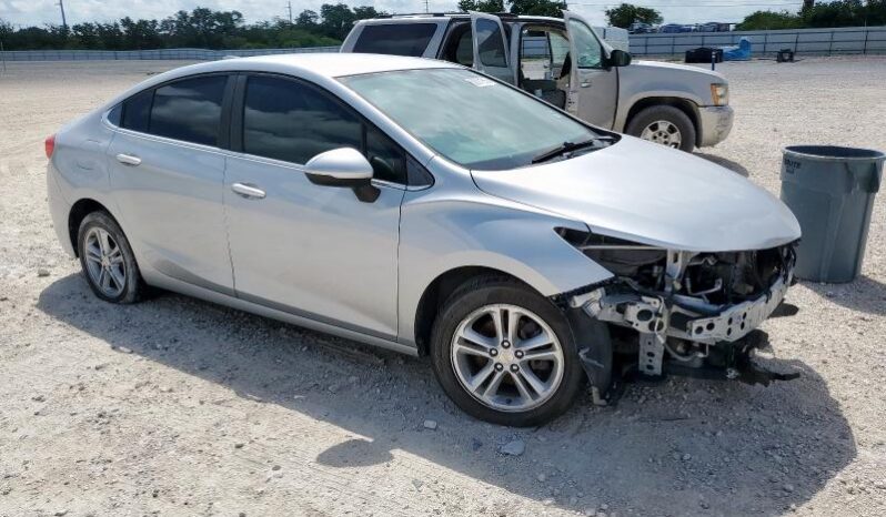 
								2017 Chevrolet Cruze full									