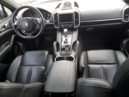 
										2013 Porsche Cayenne full									